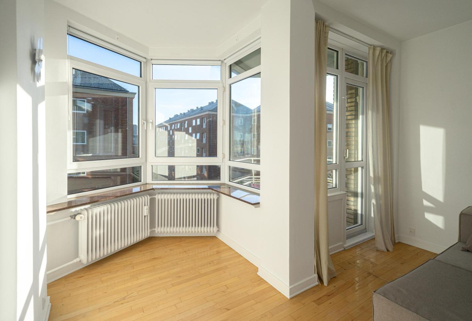 Apartment 3-bed In Frederiksberg Location Copenhagen